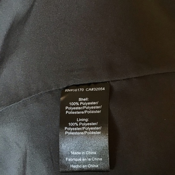 Vince Women's Sleeveless V Neck Smocked Dress

Size: 3X 3TG - Picture 6 of 7